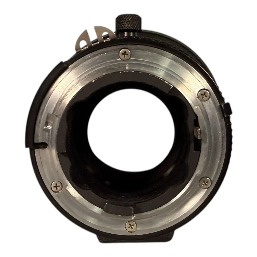 Nikon ED 300mm f2.8 AIS Lens